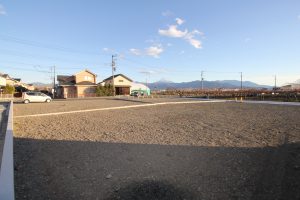 ③